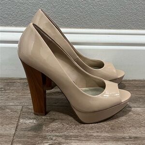 Women’s Nude heels